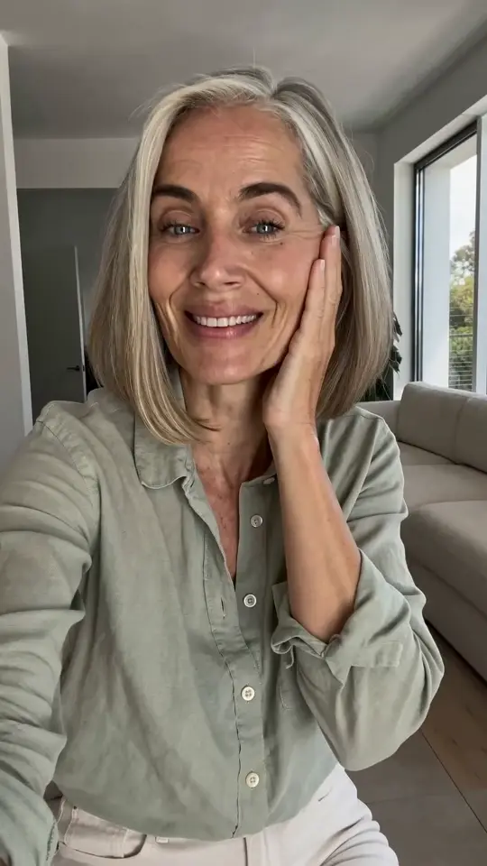 Week three — people keep asking what changed — Ellen, 52